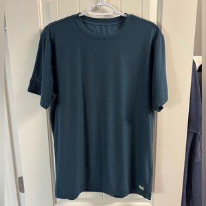 Vuori Strato Tech Tee - Large